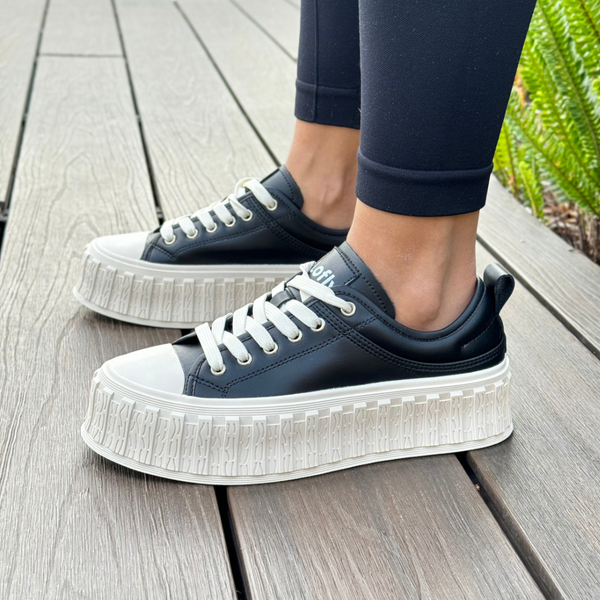 Genesis / Blanco